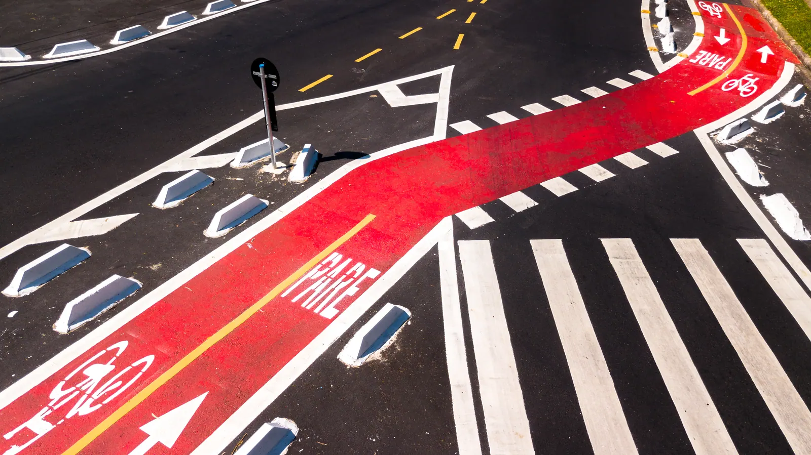 Editorial photograph accompanying “Factors to Consider when Hiring a Retail Marketing agency”